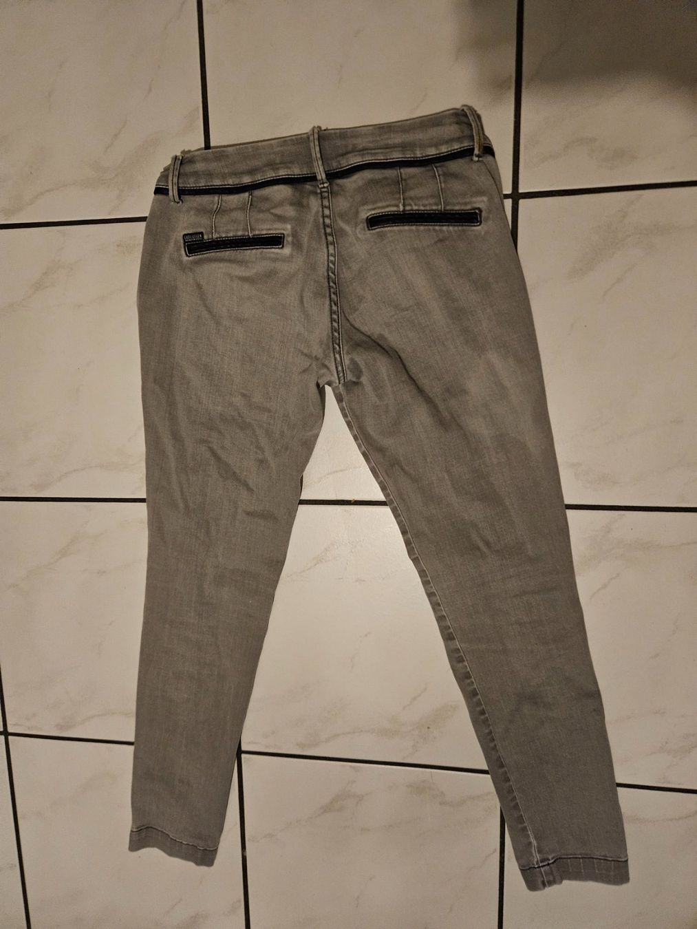 Jeans: TIFFOSI Grau Jeans – Usato da Niederwil AG venduto da marciag 1