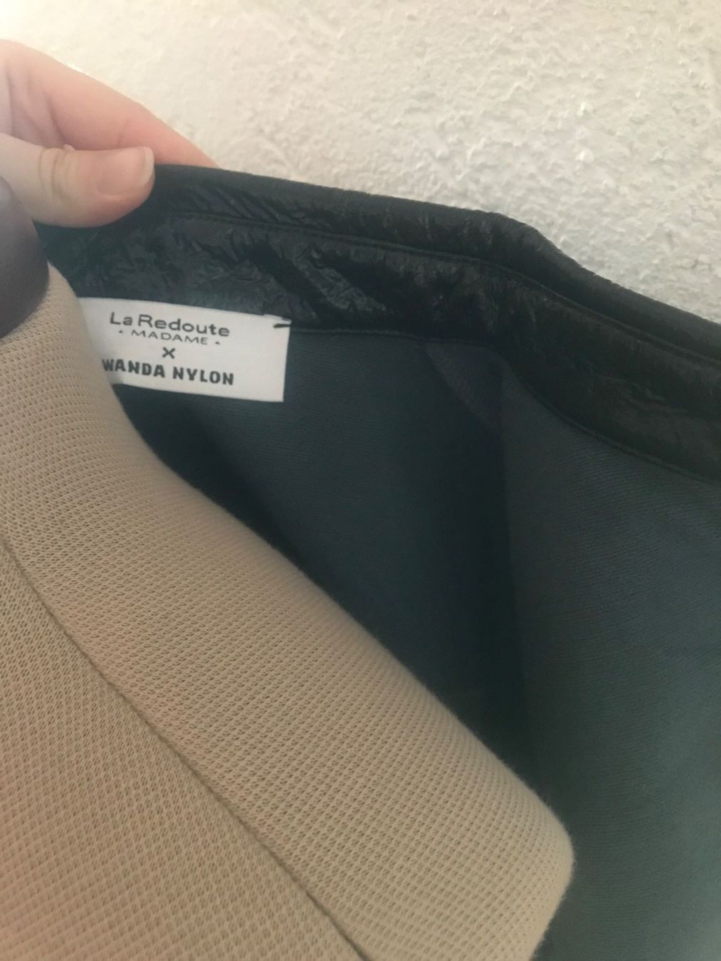 La Redoute Camicette: Chemise en vinyle - Collaboration Wandy Nylon – Usato da Basel venduto da Maria-Alexa 5