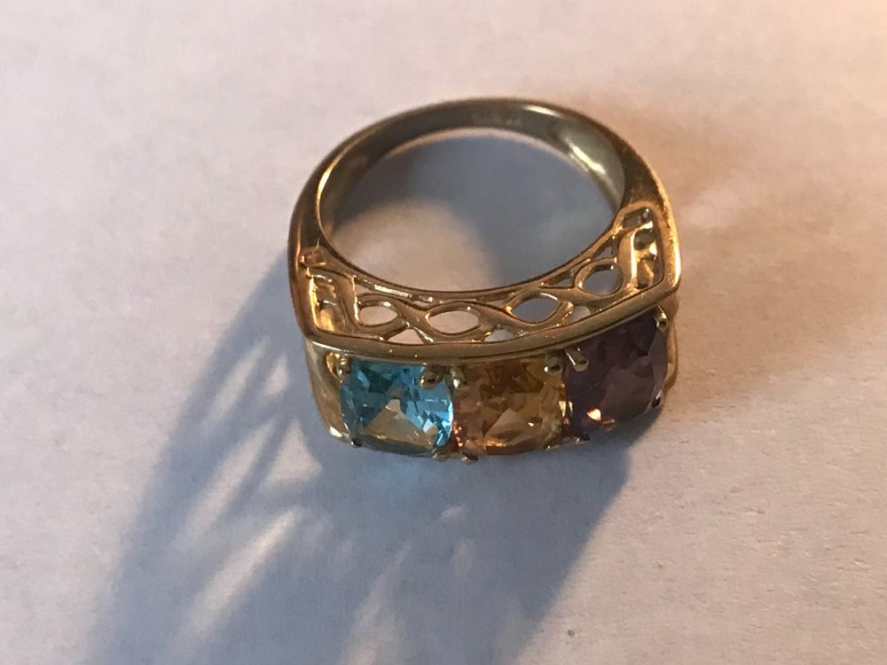 Ring 375 Gold mit 3 Steinen Kaufen auf Ricardo