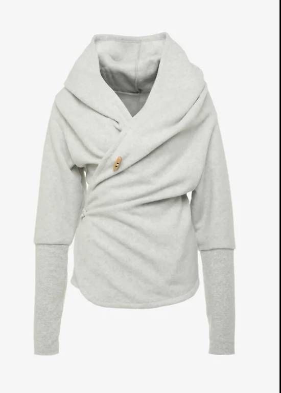 Jacken: Kuschlige Graue Fleecjacke – Gebraucht aus Rudolfstetten von krach