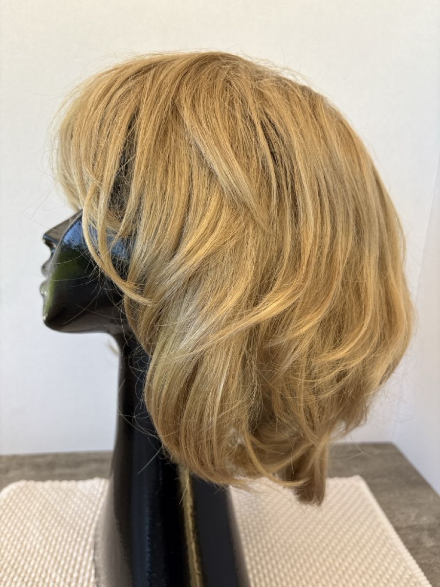 Perücken: Perücke Blond / syntetisches Haar – Neu (gemäss Beschreibung) aus Rümlang von euqinom16 1