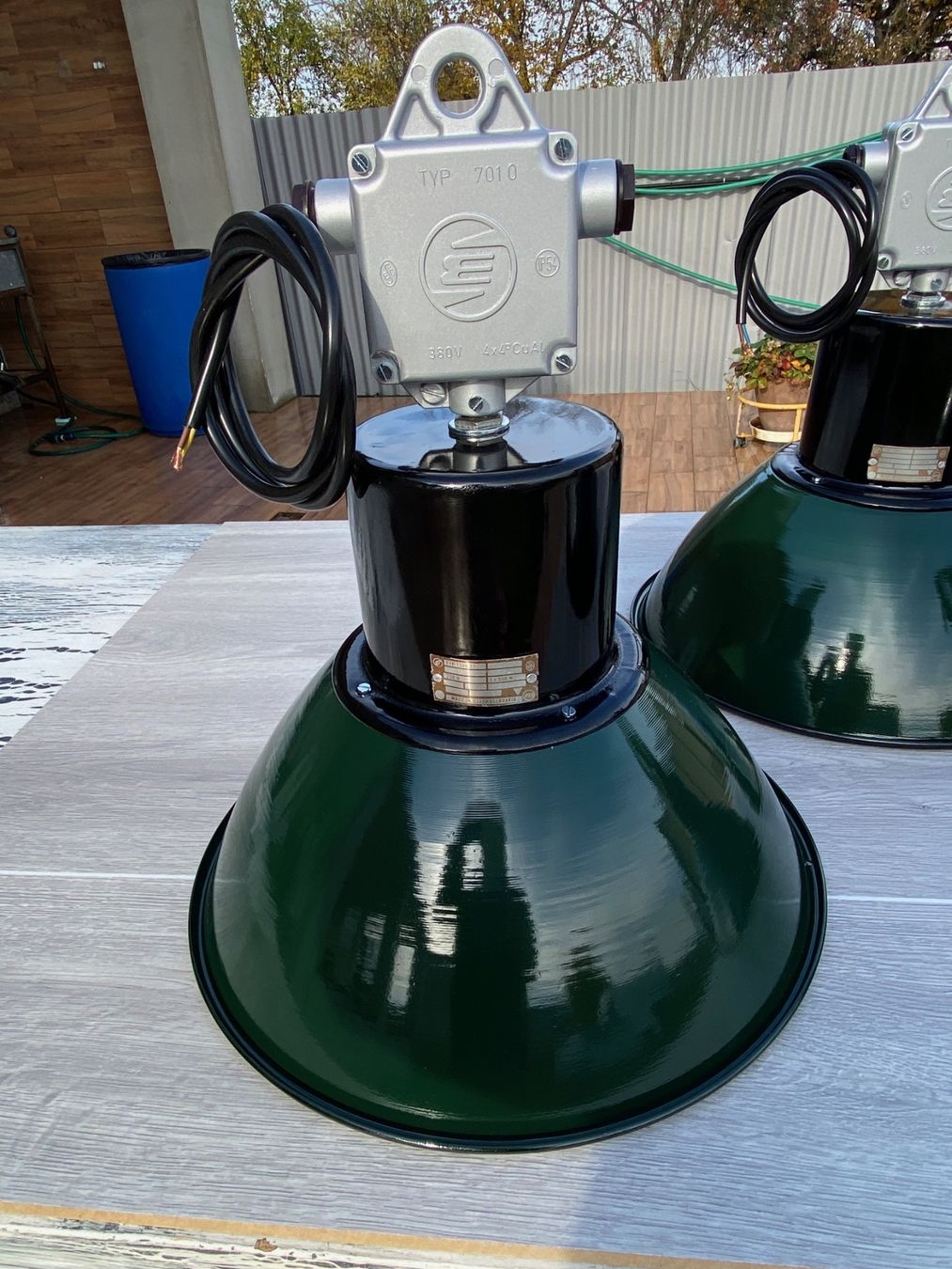 Lampade: 3 Original Industrielampen – restauriert & bereit – Usato da Zweisimmen venduto da Belinator1969 2