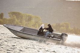 Swisscat 18 mit Yamaha 60 Ps (Neu Restauriert)
