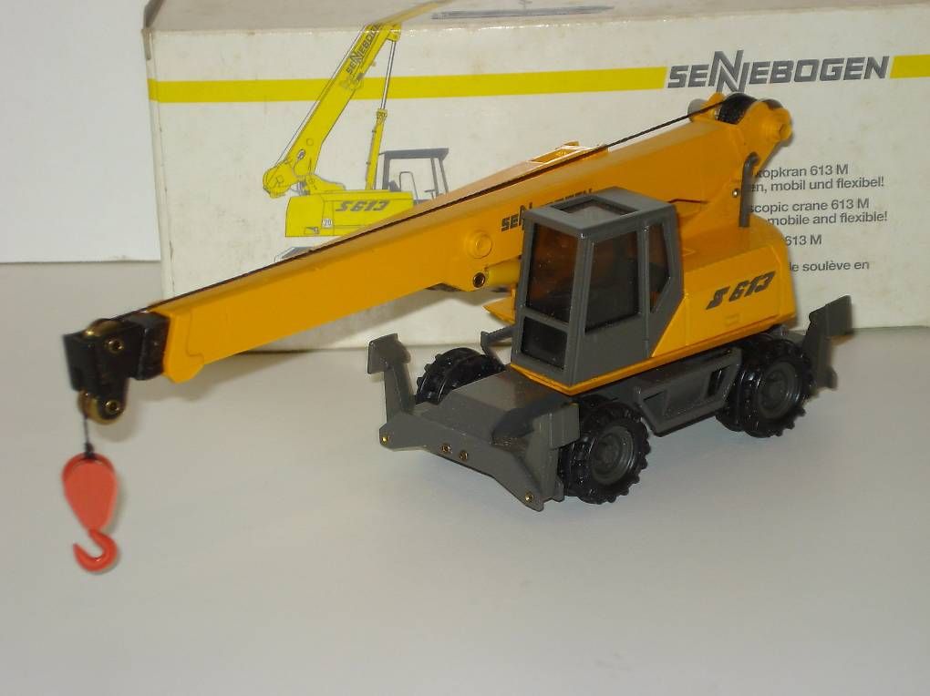 Kit di modellismo & Modellini statici: SENNEBOGEN S 613 M Teleskopkran – Nuovo (secondo la descrizione) da Mitlödi venduto da worker04 1