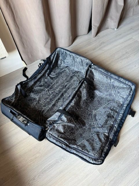 Kipling Valigie: Sac de voyage KIPLING – Usato da Saxon venduto da dim_rb27 3