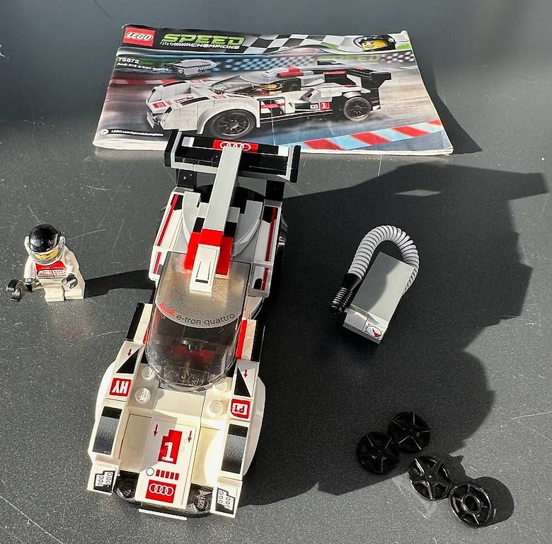 Kit di costruzioni: LEGO 75872 - Audi R18 e-tron quattro – Usato da Petit-Lancy venduto da vaj_1213 3