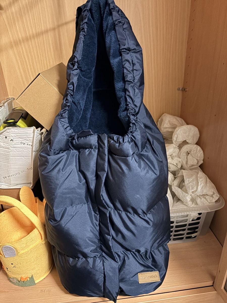 Sacchi a pelo: Fussssack für Babyschale, blau – Usato da Pfäffikon ZH venduto da Sil-Vany