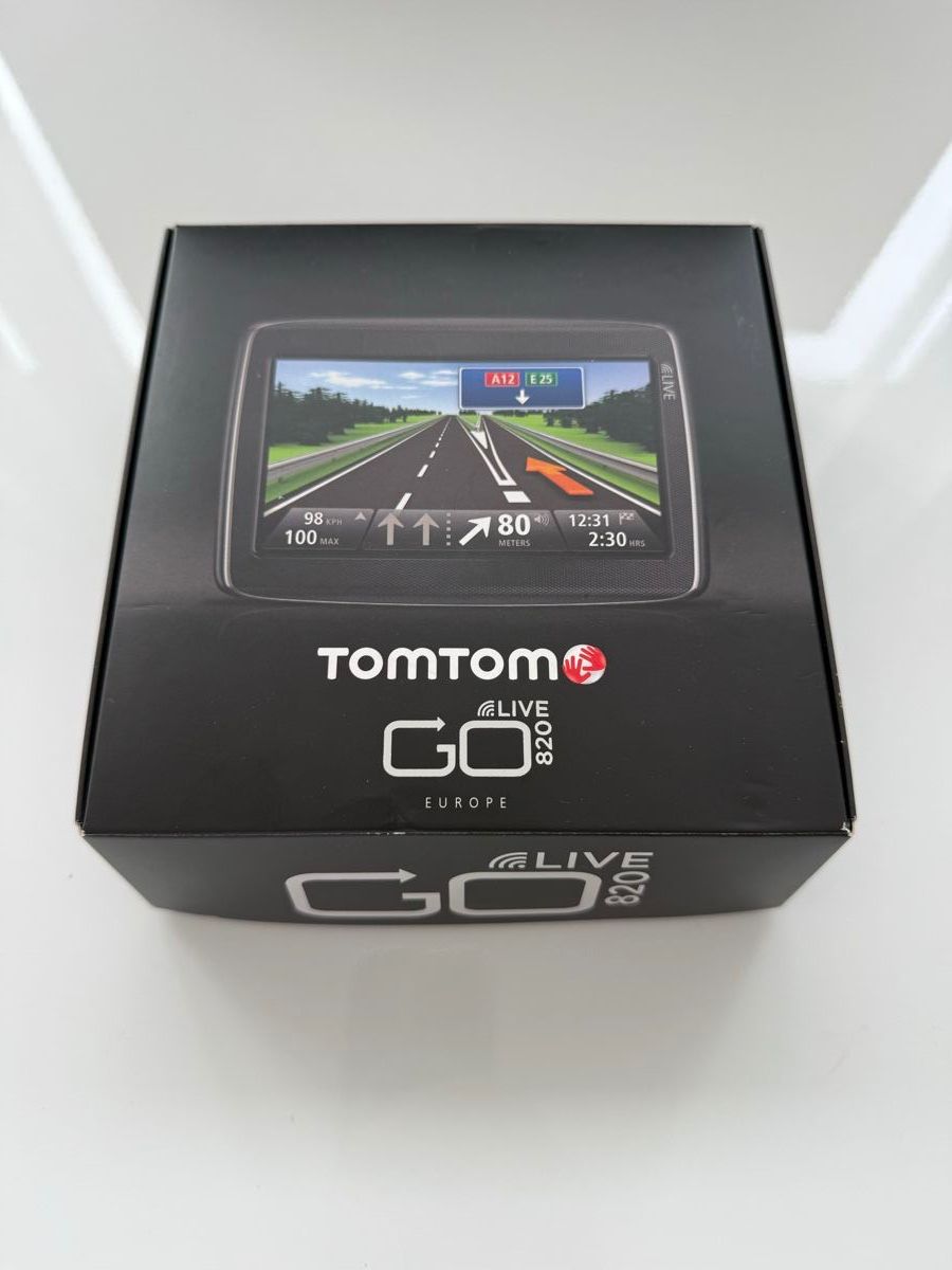 Tomtom Navigatori: TomTom 820 go – Usato da Neftenbach venduto da Blade230S 3
