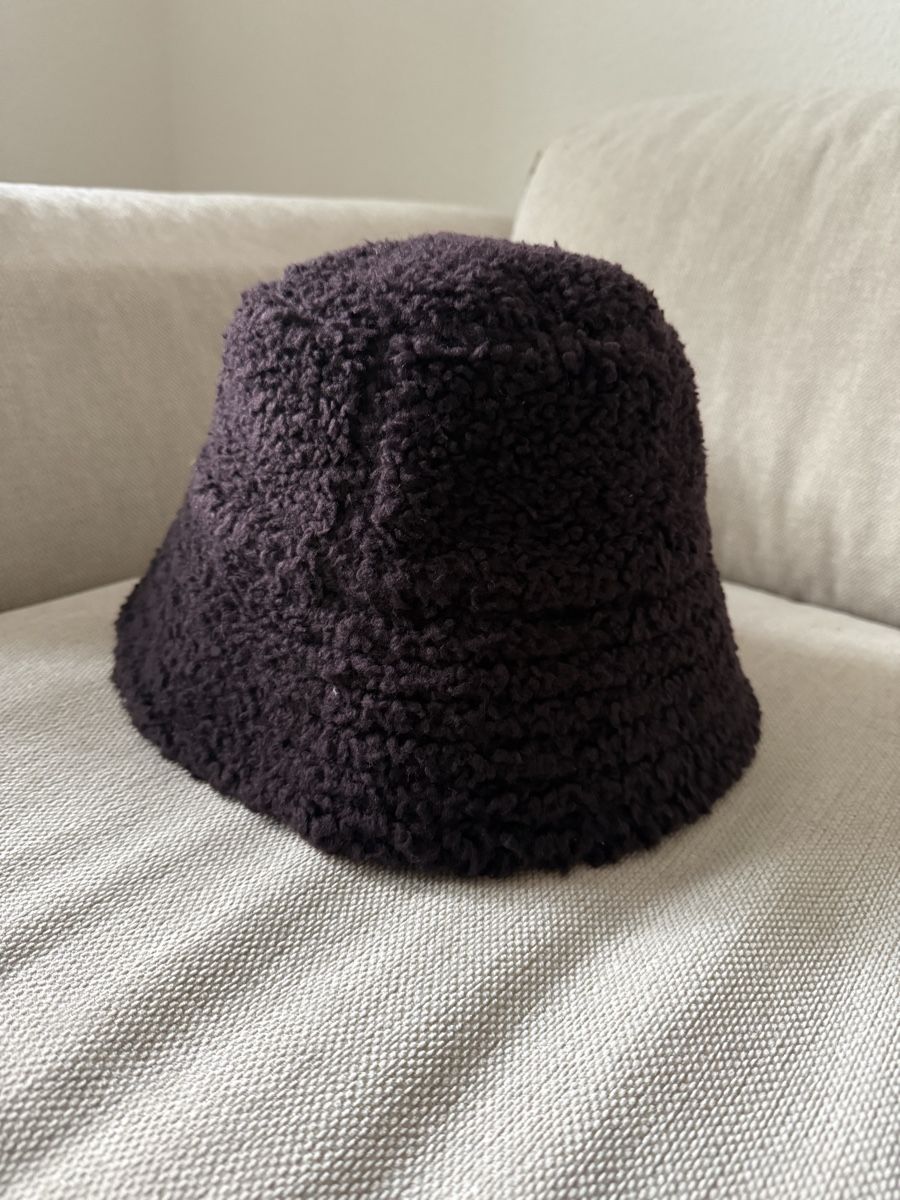 Cos Copricapi, berretti & cappellini: Double side bucket hat – Usato da Zürich venduto da mi_ll_ie
