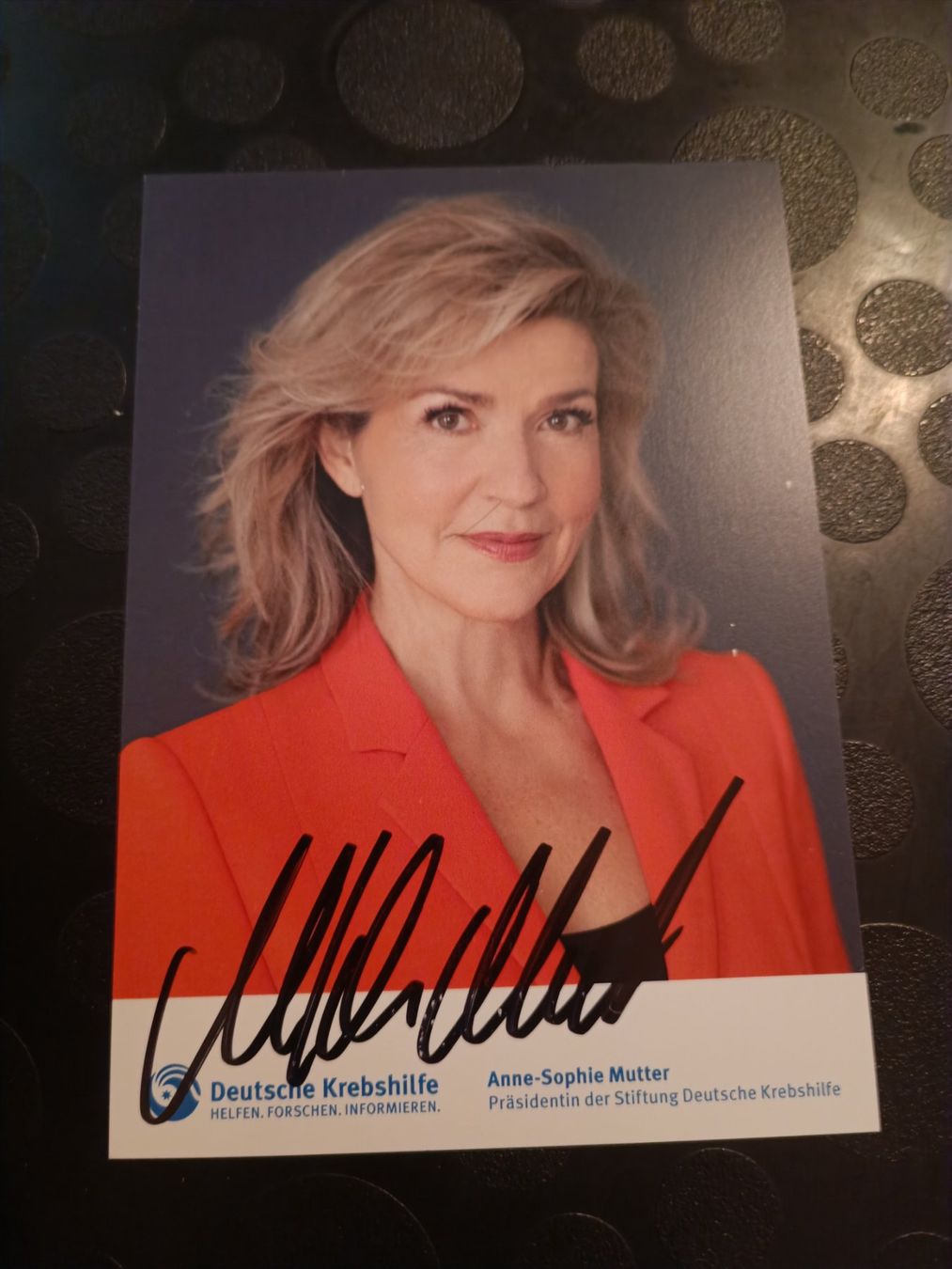 Autographes: Anne-Sophie Mutter - handsigniert Autogrammkarte – D'occasion à Menziken par Artographs