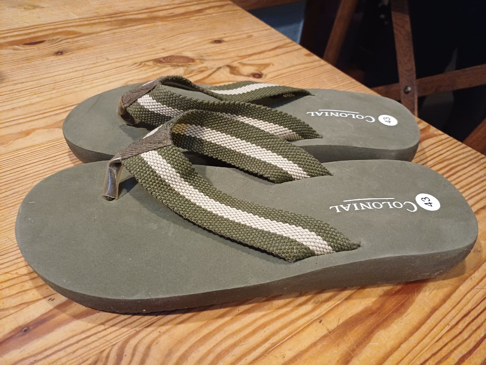 Scarpe da uomo: Nue pieds Colonial neufs taille 43 – Nuovo e nell'imballaggio originale da Marin-Epagnier venduto da Babaa 1