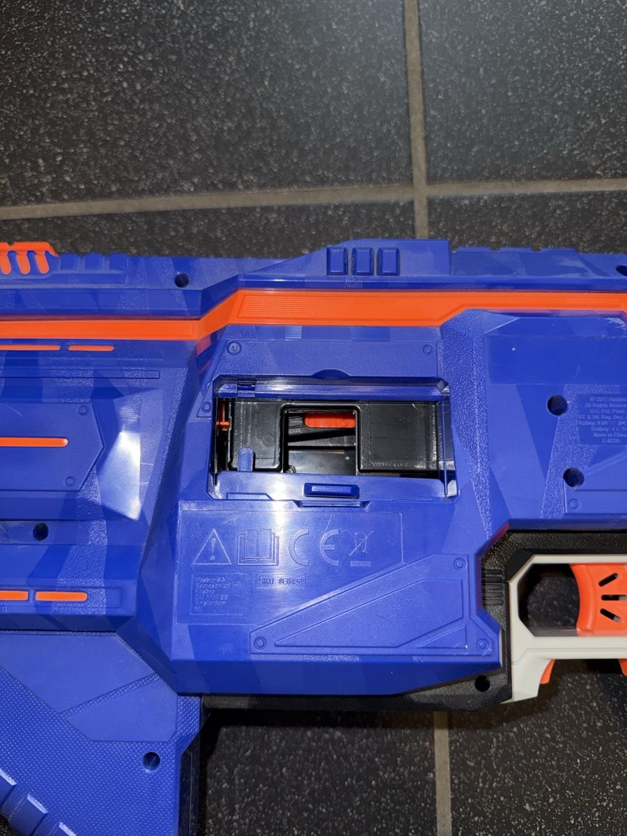 Nerf Jouets: Nerf Infinus + 30 Pfeile – D'occasion à Eglisau par Luzy67 5