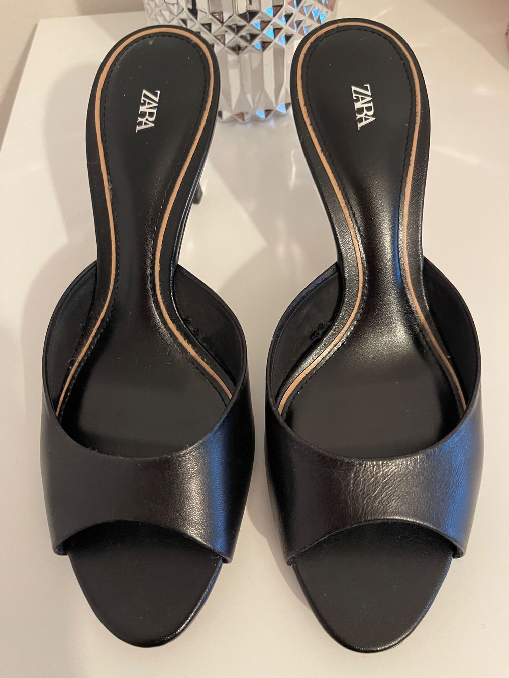 Zara Damenschuhe: Sandalen von Zara – Gebraucht aus Zürich von zki_yzj7