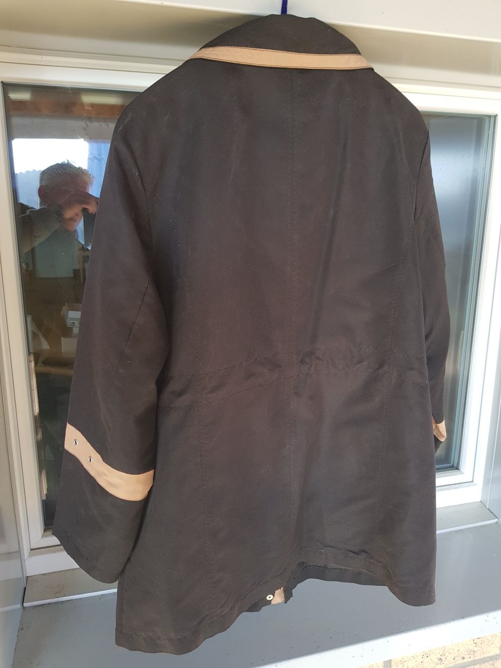 Giacche: leichte Jacke schwarz beige – Usato da Walterswil BE venduto da Lonitti 2