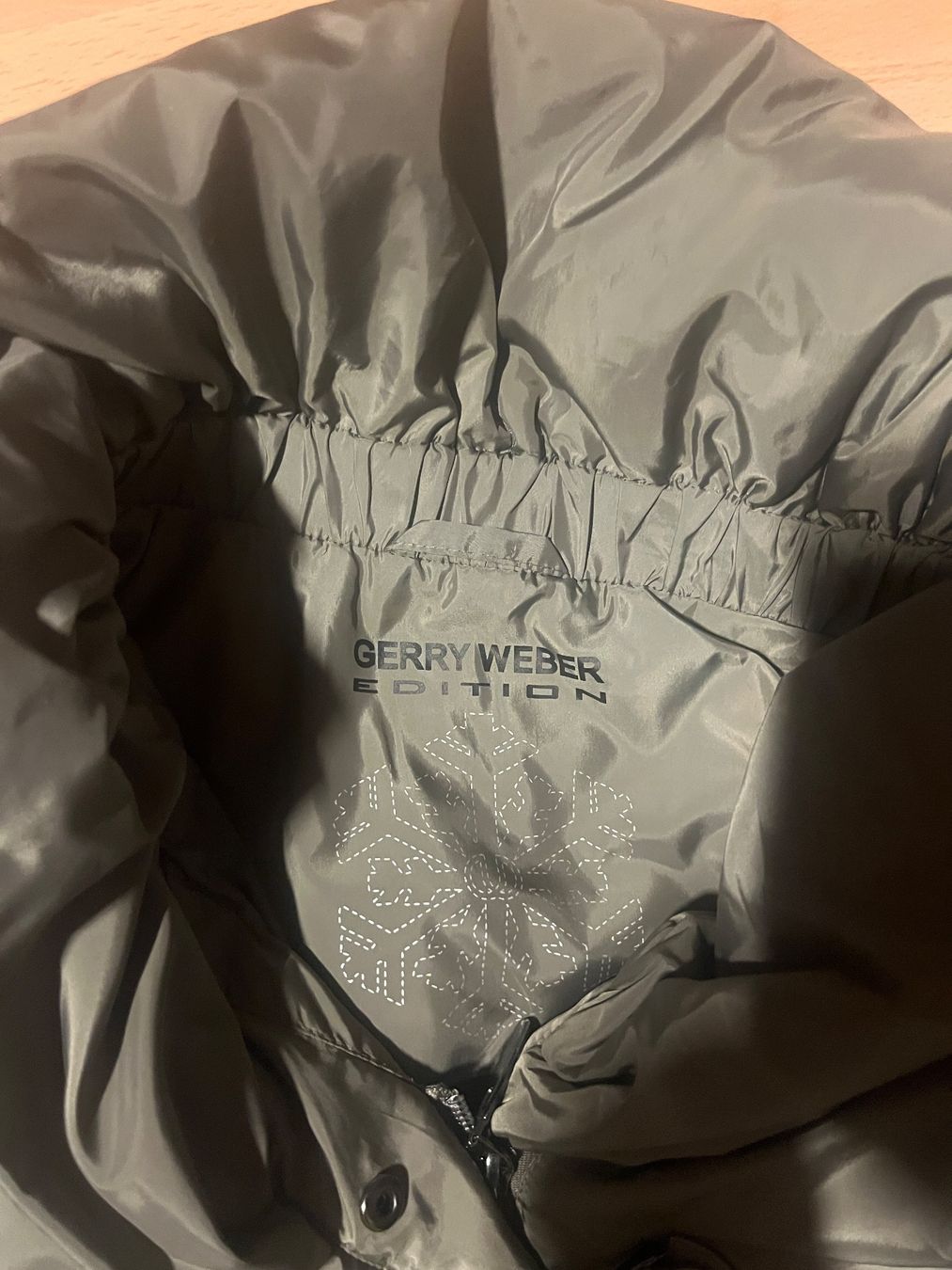Gerry Weber Giacche: Lange Daunenjacke von Gerry Weber – Usato da Strengelbach venduto da Lucaernest 1