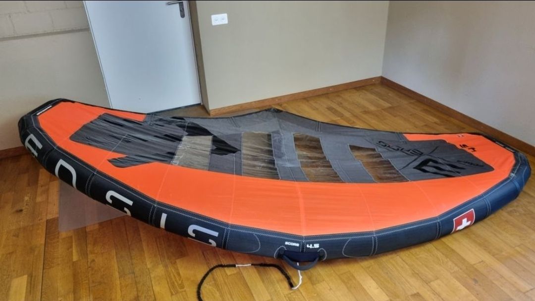 Aquilone: Wing Ensis Score 4.5m2  ohne Leash – Usato da Stäfa venduto da Curly_sue 1
