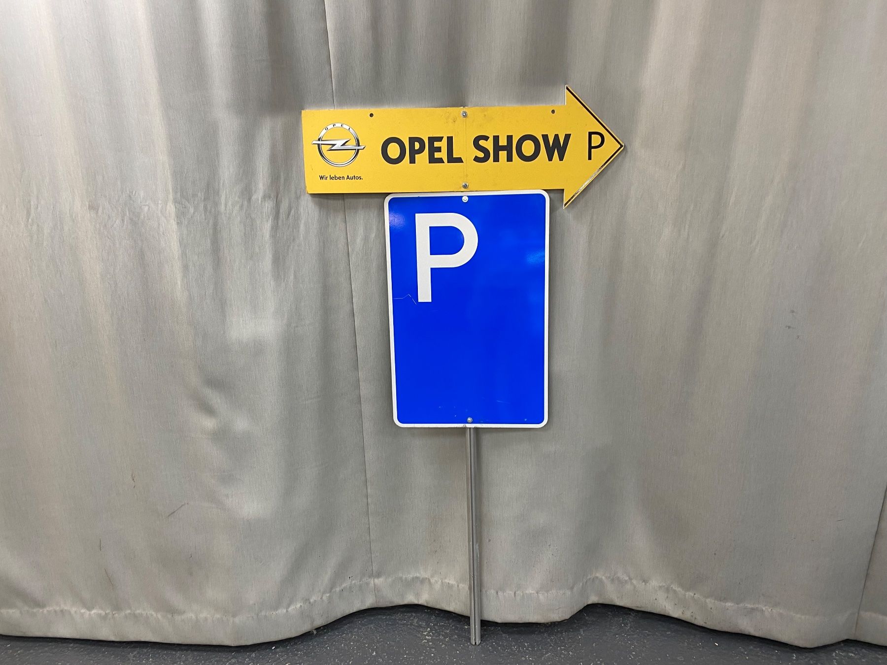 Insegne: Parktafel Opel Show – Usato da Hägglingen venduto da kar_v9qf