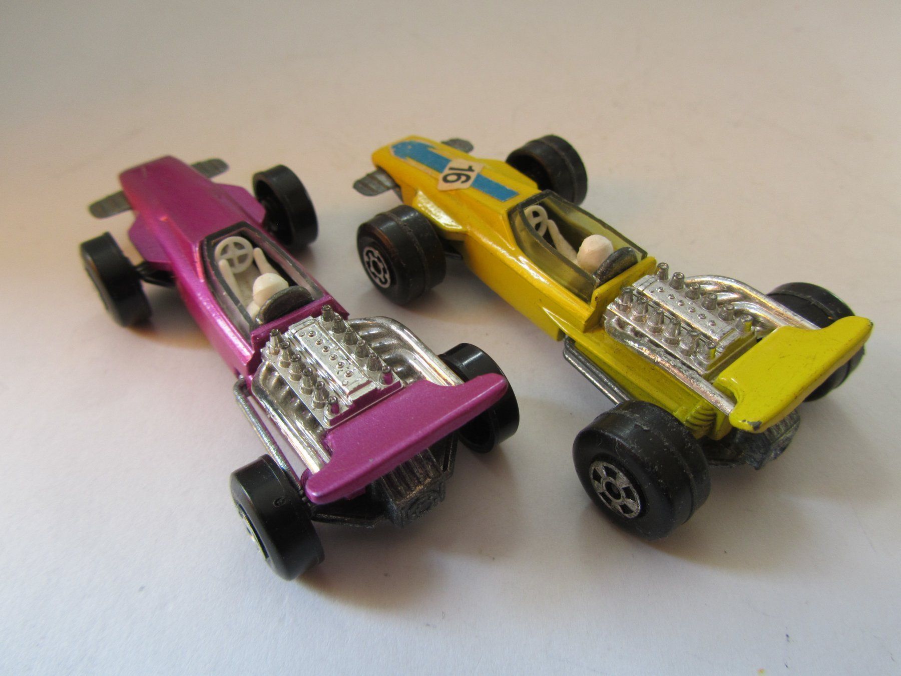 Matchbox Modellini d'auto: Formula 1, zwei Modelle von Matchbox Superfast, Nr. 34 A – Usato da Weiningen ZH venduto da dietsch57 2