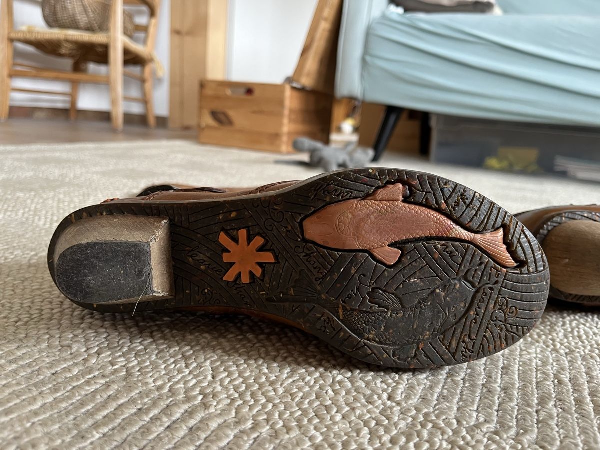 Art Scarpe da donna: Lederstiefel art. – Usato da Amsoldingen venduto da anolio 2