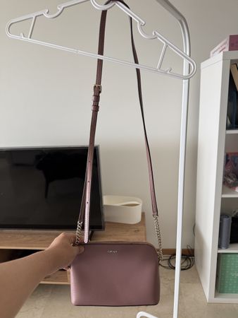 DKNY Umhängetasche Damen Leder Rosa guter Zustand