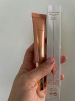 Charlotte Tilbury Glowgasm in peachgasm. Ladenpreis CHF47.00