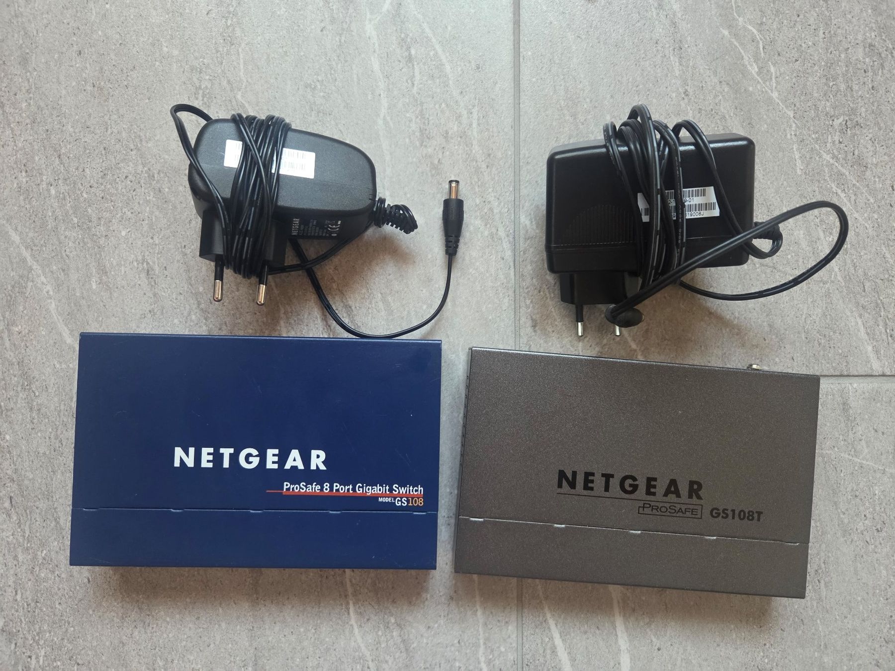 Netgear Hubs & Switches: 2 Netgear 8-Port Switche – Gebraucht aus St. Gallen von Seraph76