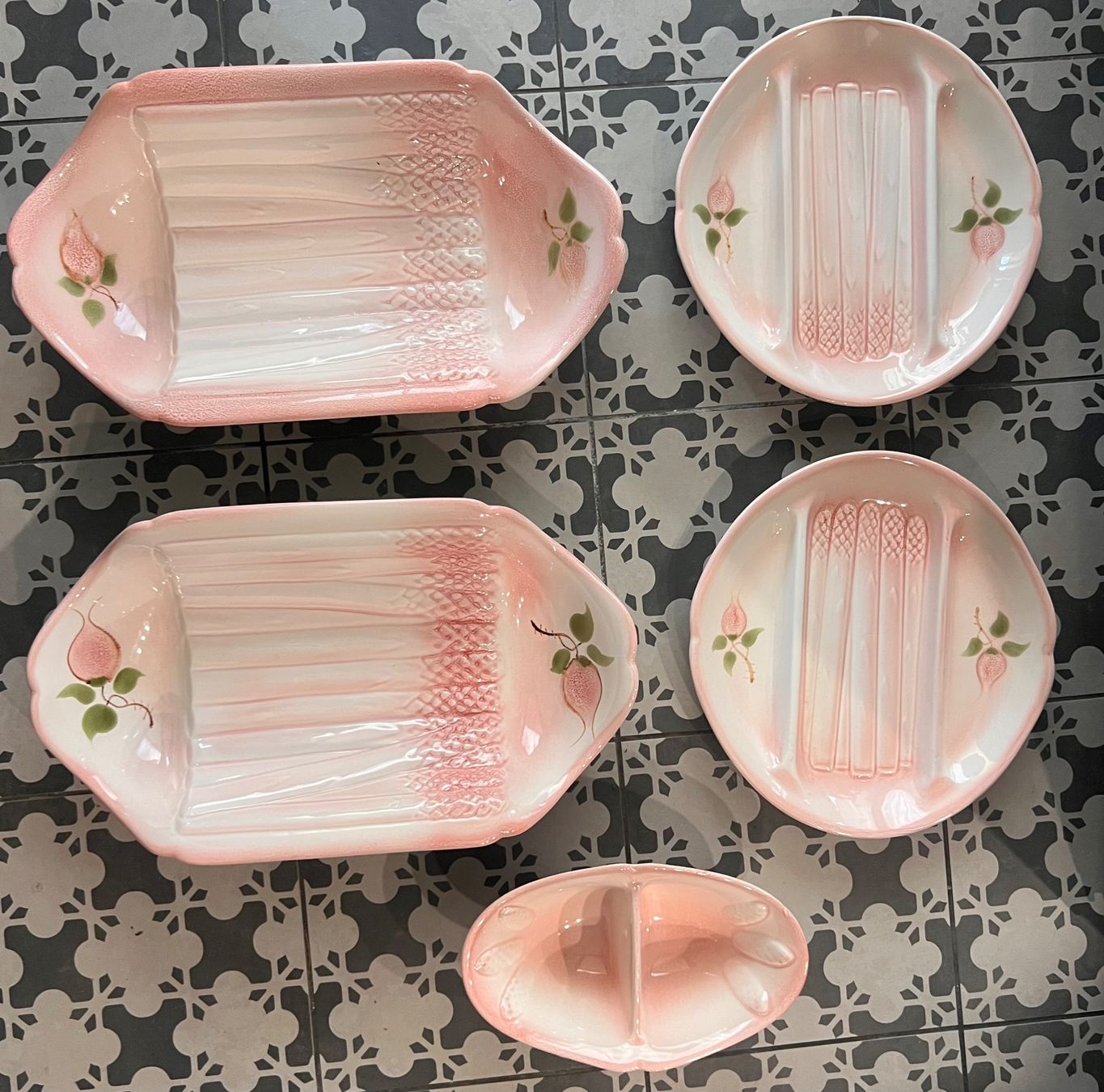 Geschirrsets: French pottery lot – Neu (gemäss Beschreibung) aus Lausanne von NYC67 7