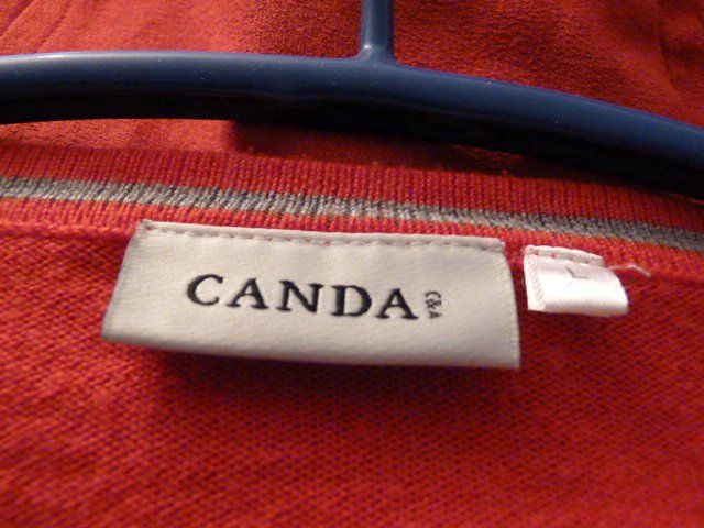 C&A Giacche: Strickjacke von Canda, Gr. L. rot, Feinstrick – Usato da Nunningen venduto da Fashion-Ave51 2