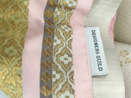 Designers Guild Kissen, Dekokissen Rosa Gold Muster B...