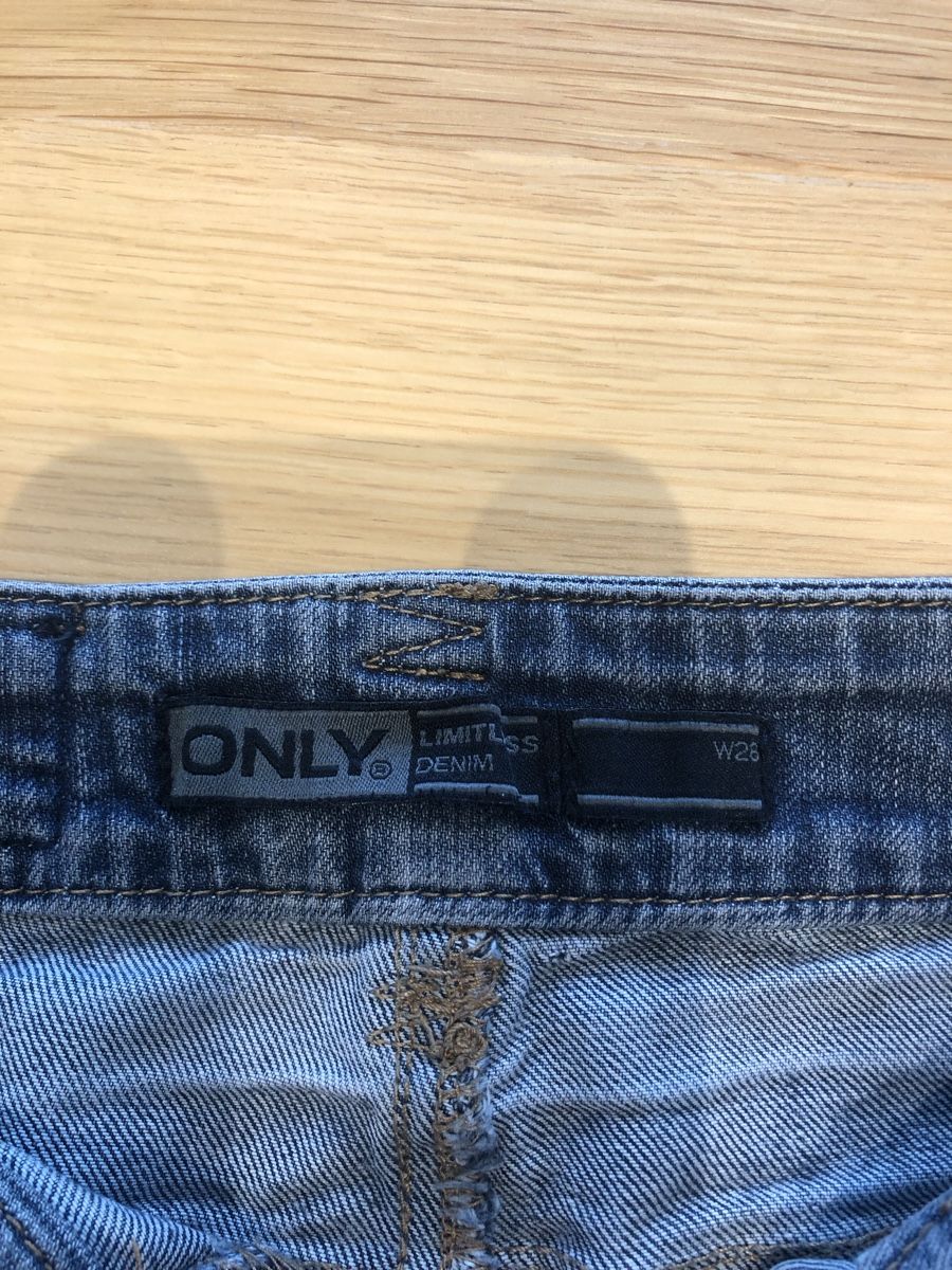Röcke: Schicker Mini Jeansrock  – Neu (gemäss Beschreibung) aus Heerbrugg von hel_xc85 2