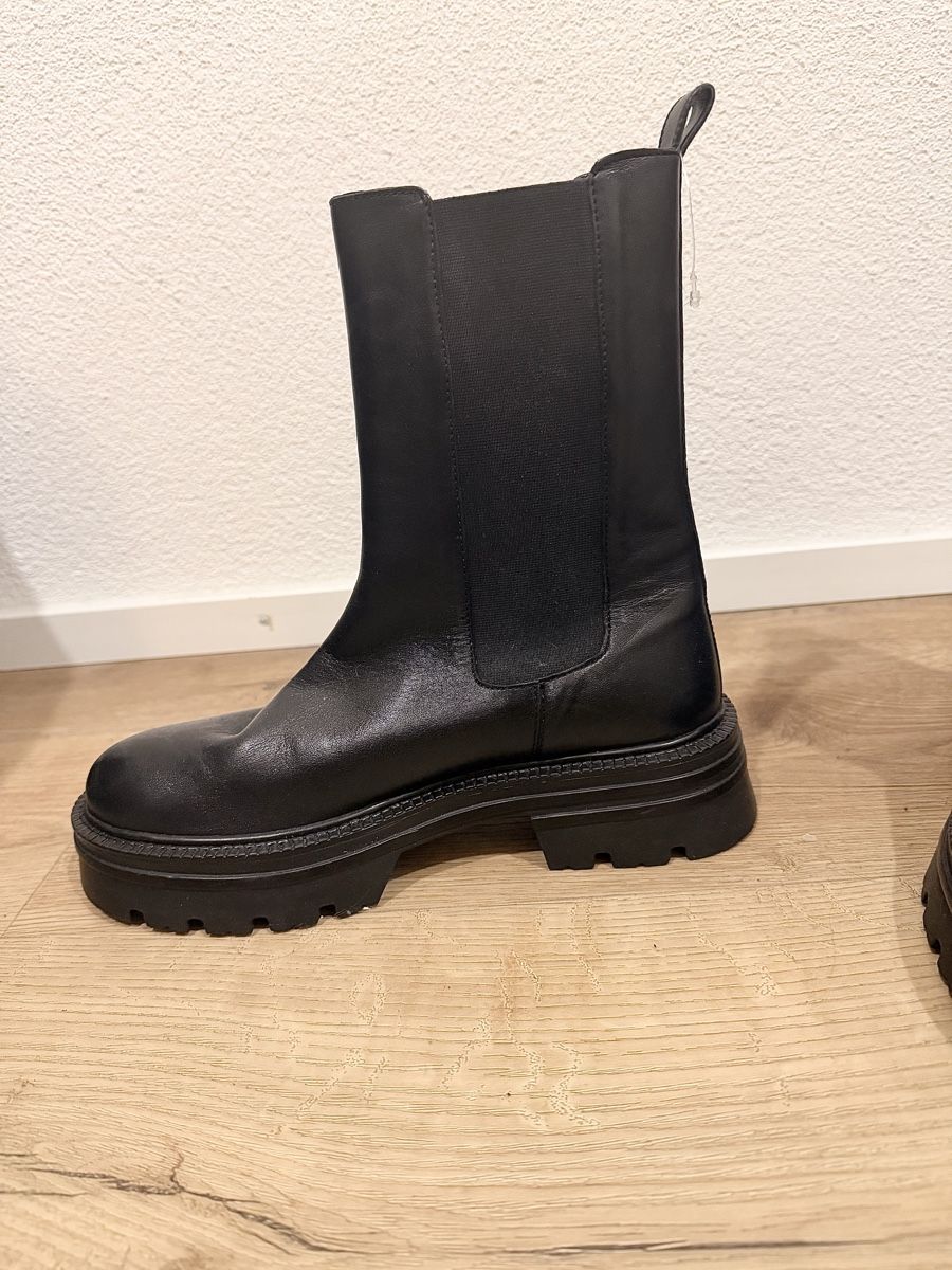 Dosenbach Damenschuhe: Stiefel Gr 39 Neu – Neu (gemäss Beschreibung) aus Aarau von AK_2lqy 1