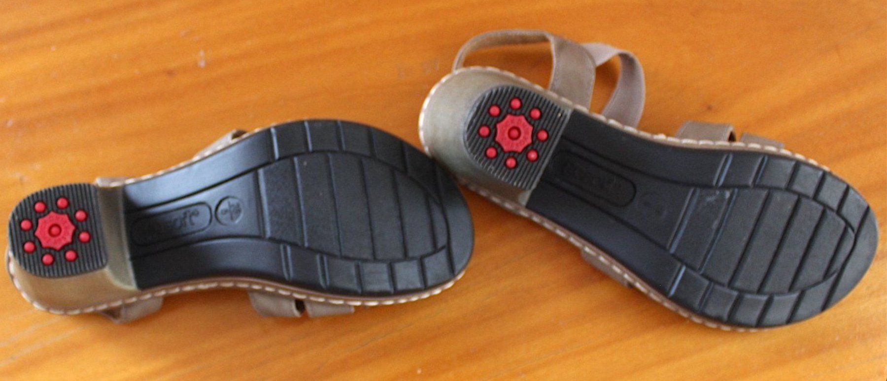 Roberto Santi Scarpe da donna: Relife Gosoft Sandalen, Gr.38 – Usato da Locarno venduto da madame-tus-sauds 1