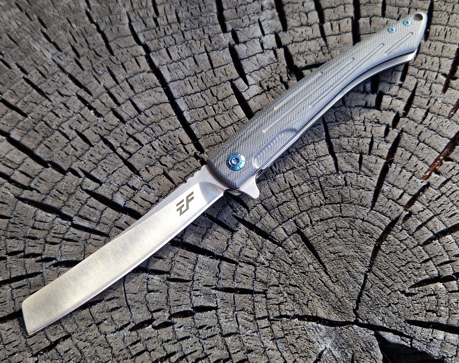 Zubehör: Messer Flipknife – Neu und originalverpackt aus Dorf von Messer-Schweiz 1
