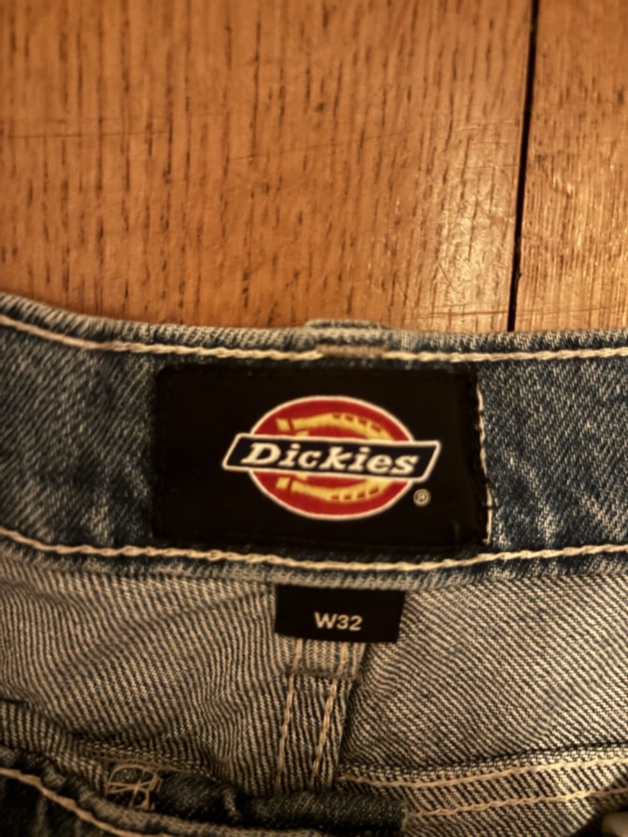 Dickies Jeans: Baggy Dickies Jorts – D'occasion à Basel par mein__flohmi 1