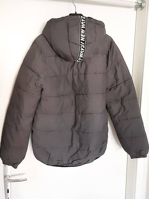 Giacche & Cappotti: Warme Steppjacke Anthrazit von h&m | Gr. 170 – Usato da Gossau SG venduto da lor_tvn6