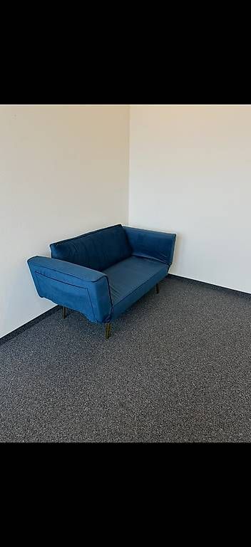 Sofas: Sofa (auch Schlafsofa) – Gebraucht aus Zürich von lea_kx7n 1