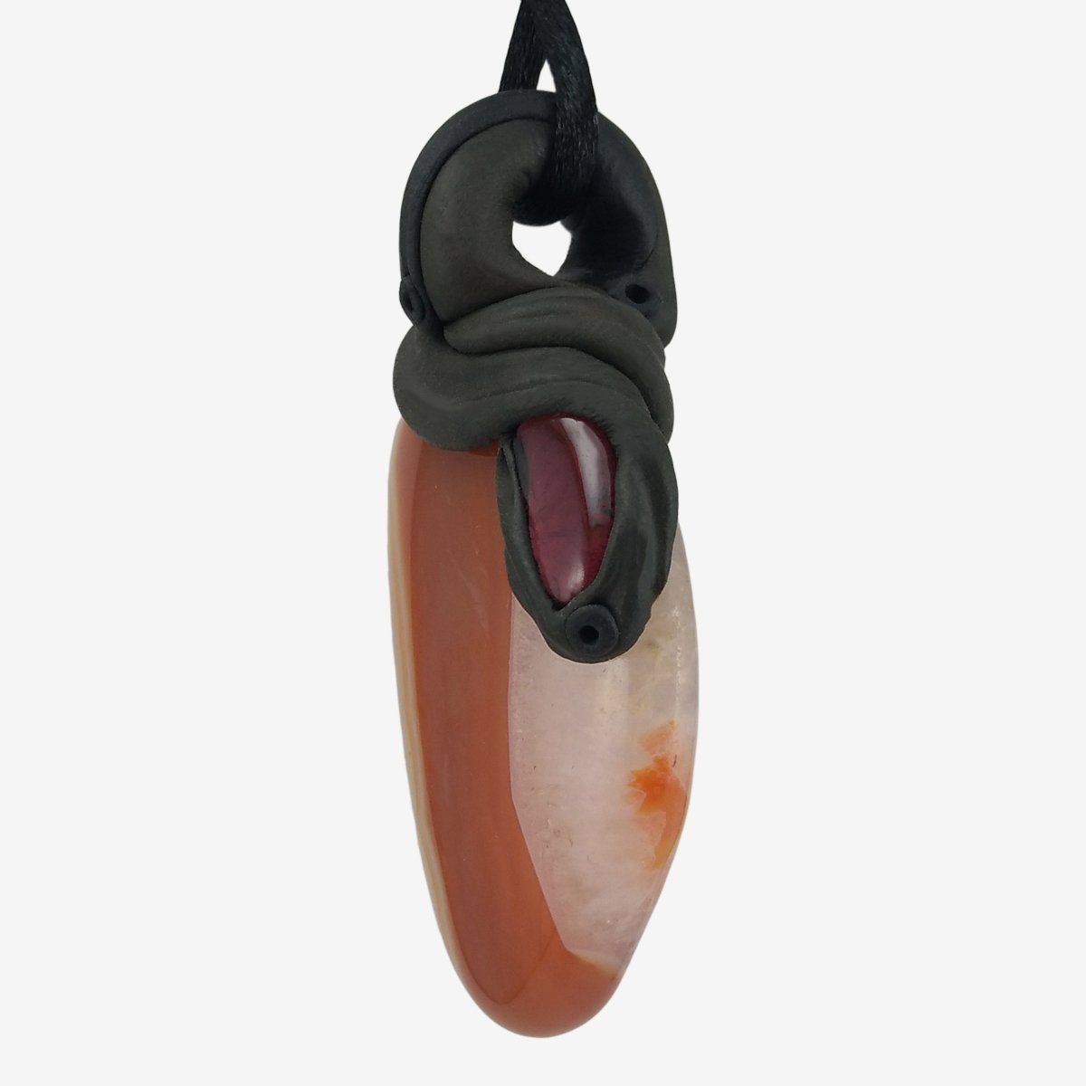 Minerali & Pietre curative: Karneol Steinanhänger mit Granat – Nuovo e nell'imballaggio originale da Meilen venduto da BYRD-Design 1