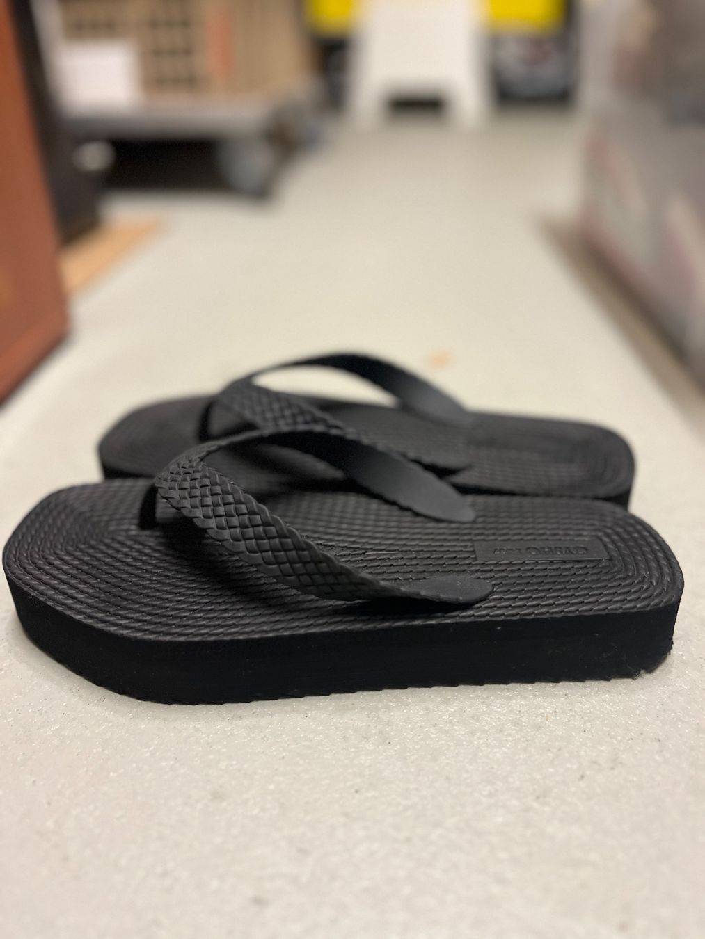 Flipper: Oysho Flipflops Gr. 36/37 – Usato da Birmensdorf ZH venduto da Liruli 3
