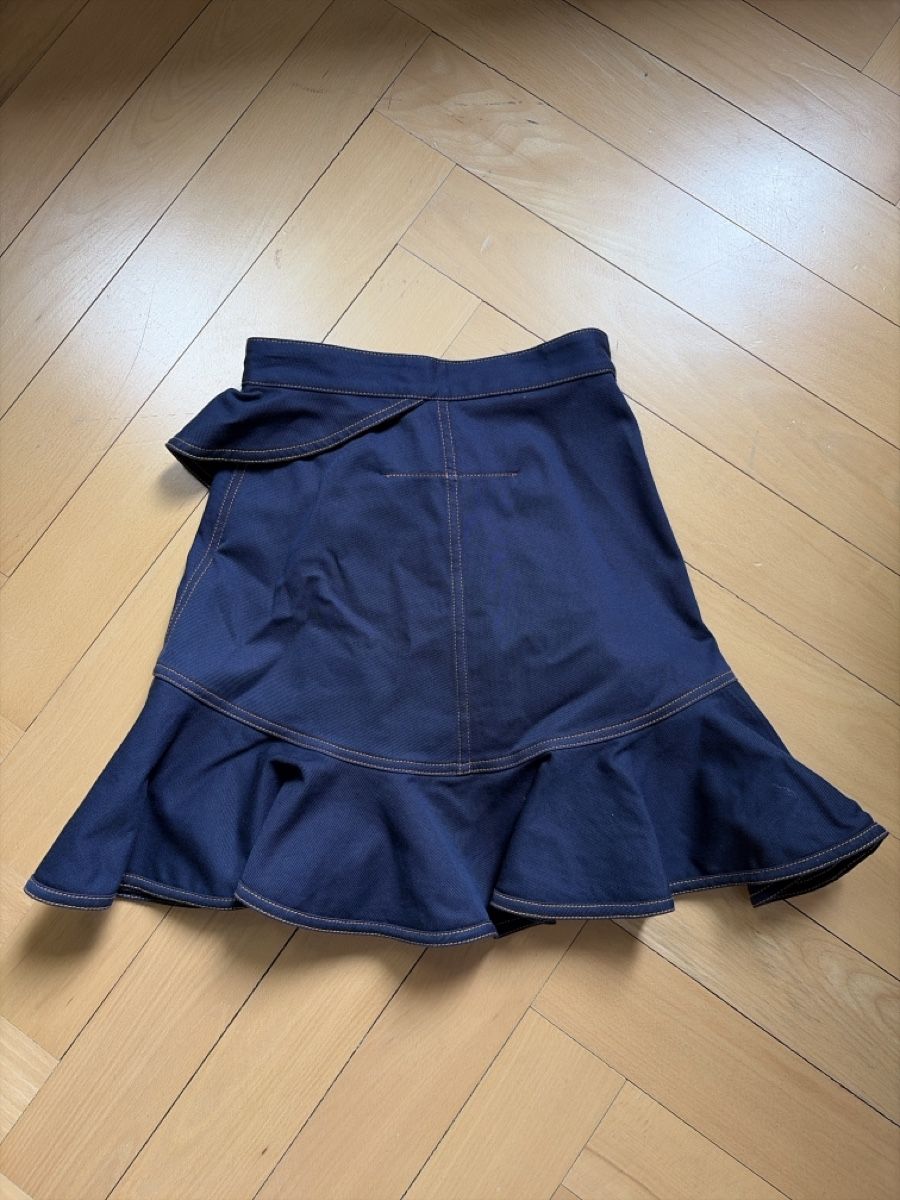 Givenchy Gonne: Givenchy Ruffled jeans skirt – Usato da Zürich venduto da modcoss 1