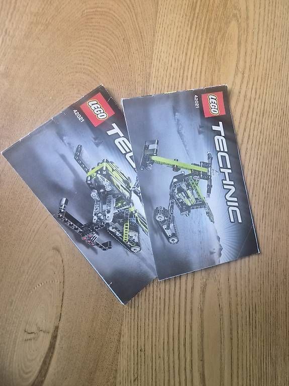 Giocattoli: Lego technic Schneetöff 2 in one mit Fahrer. – Usato da Heiligenschwendi venduto da Lotusse-hair 1