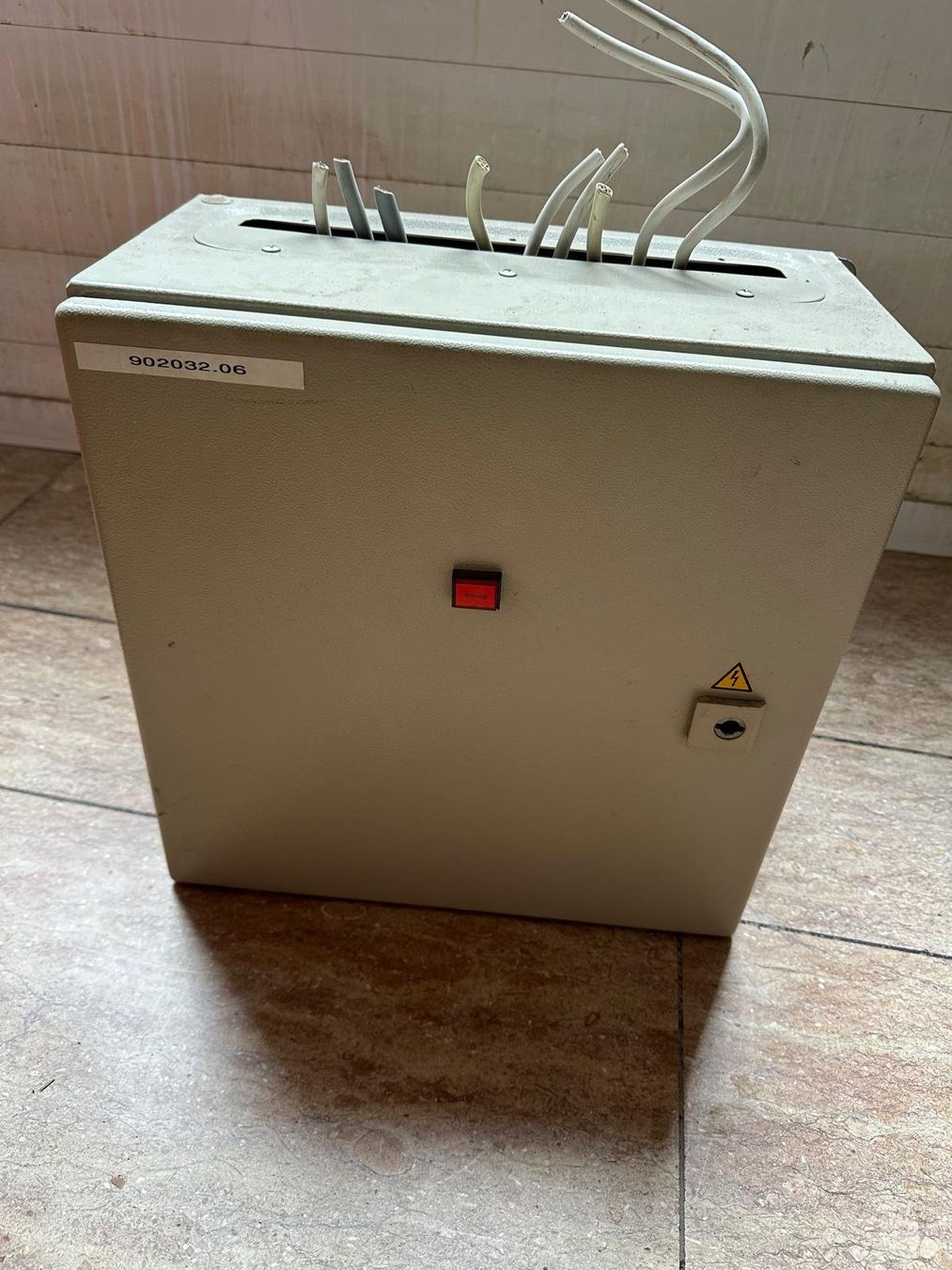 Alimentation électrique: Stromverteiler Kasten – D'occasion à Spreitenbach par Space_X 1