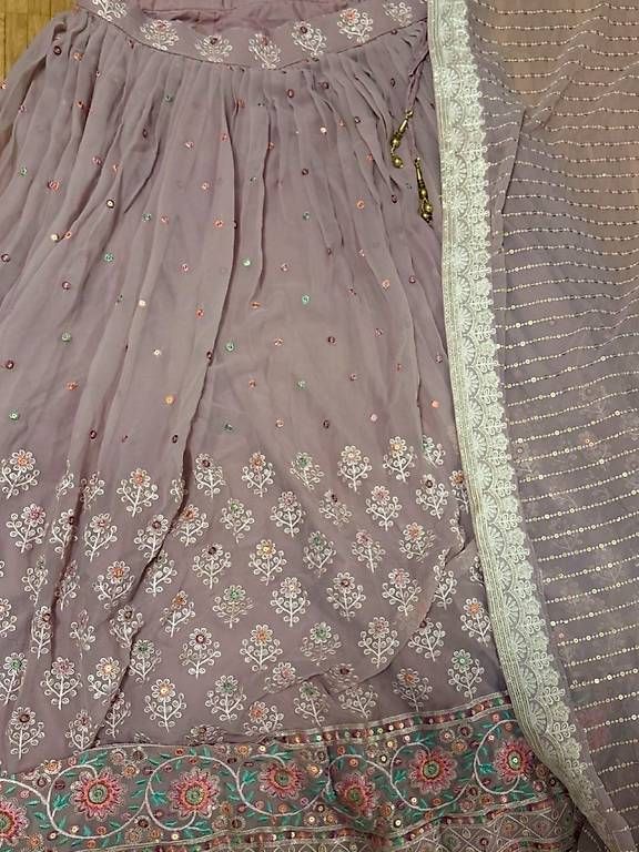 Vestiti: Lehenga – Usato da Bulle venduto da pra_c9c8 3
