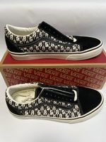 Scarpe Vans Old Skool black/marshmallow, Taglia 43