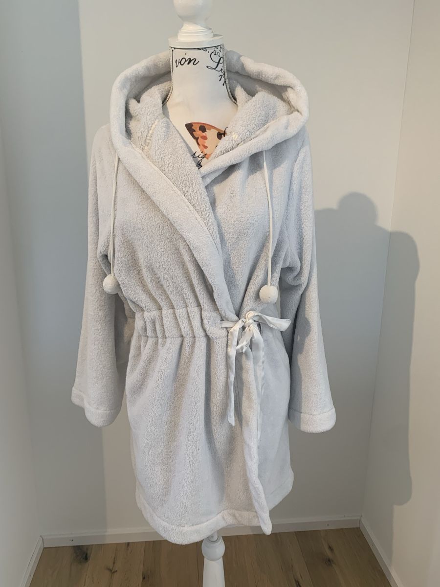 Accappatoi: Bade-/Winter-/Kuschelmantel - weiss – Usato da Einsiedeln venduto da ver_sb5p