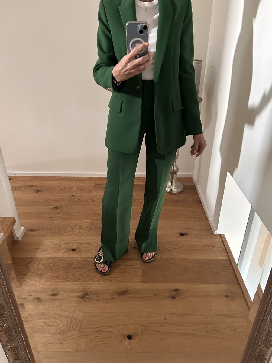 Mango Completi & Tailleur: Hosenanzug – Usato da Frauenfeld venduto da Pafe66 1