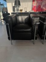Corbussier Sessel schwarzes Leder
