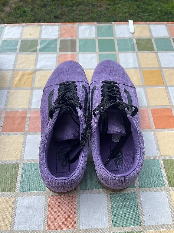 Scarpe da uomo: Vans Old Skool Lowpro 44.5 Unisex – Usato da Tesserete venduto da tva_tx9x 1