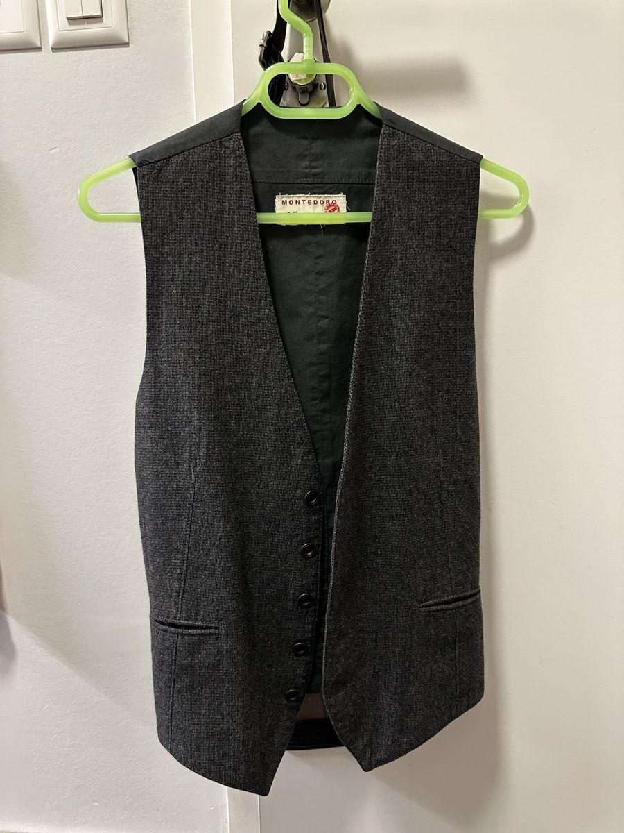 Gilet & Giacche: Montedoro gilet veste – Nuovo (secondo la descrizione) da Carouge GE venduto da cytoplan