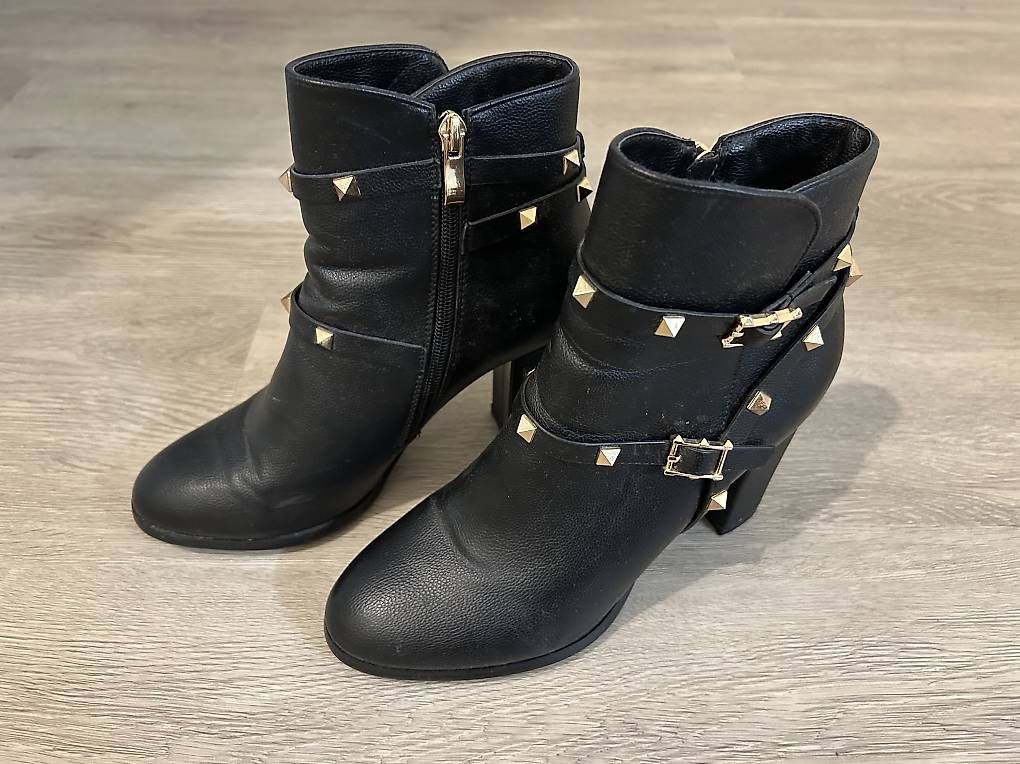 Damenschuhe: Stiefeletten  – Gebraucht aus Schwerzenbach von nic_zt5r