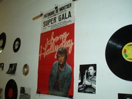 AFFICHE ORIGINALE JOHNNY HALLYDAY A MOUTIER (Suisse)